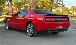 دۆج چالنجەر